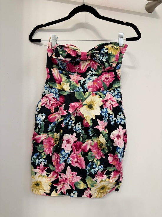 Vintage Dresses & Skirts - Vintage Strapless Floral Bodycon Dress‎ - Black, Pink, Yellow, Blue